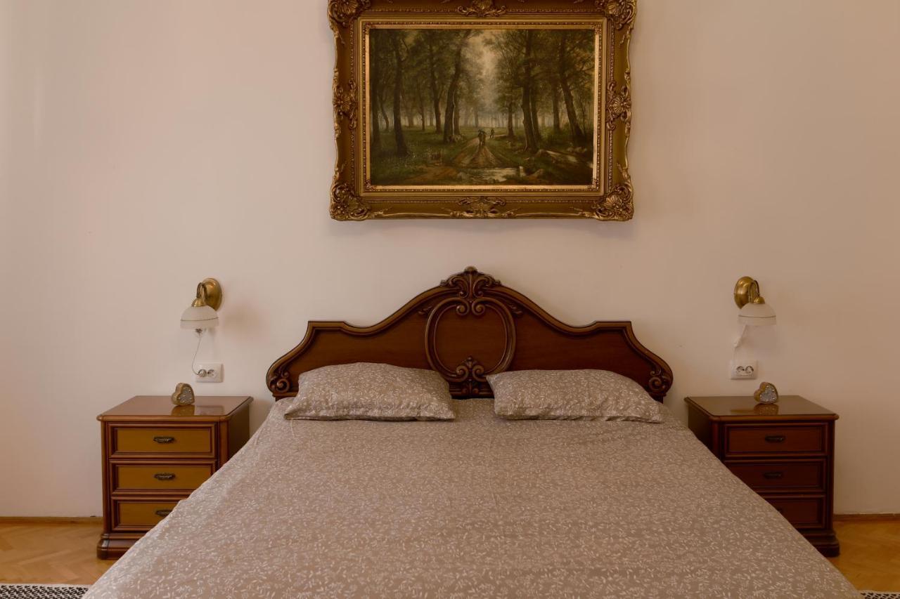 Illo Tempore - Ultracentral Apartment Sighişoara Exteriér fotografie