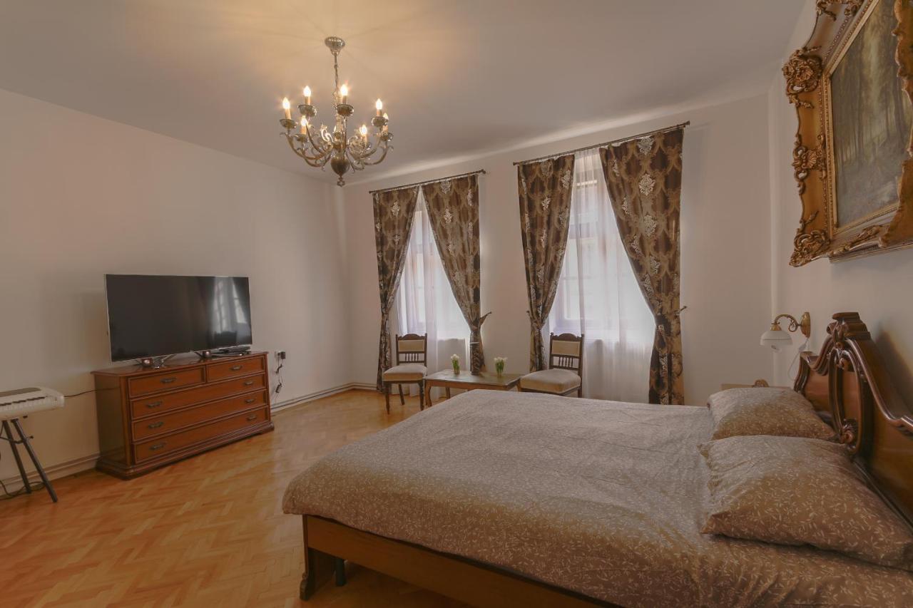 Illo Tempore - Ultracentral Apartment Sighişoara Exteriér fotografie